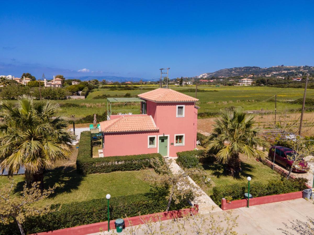 Monambeles Villas Свороната Екстериор снимка