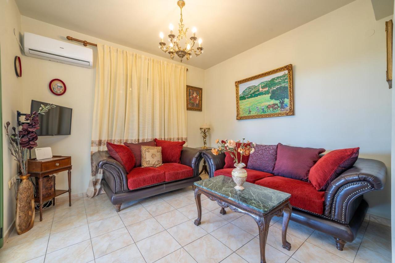 Monambeles Villas Свороната Екстериор снимка
