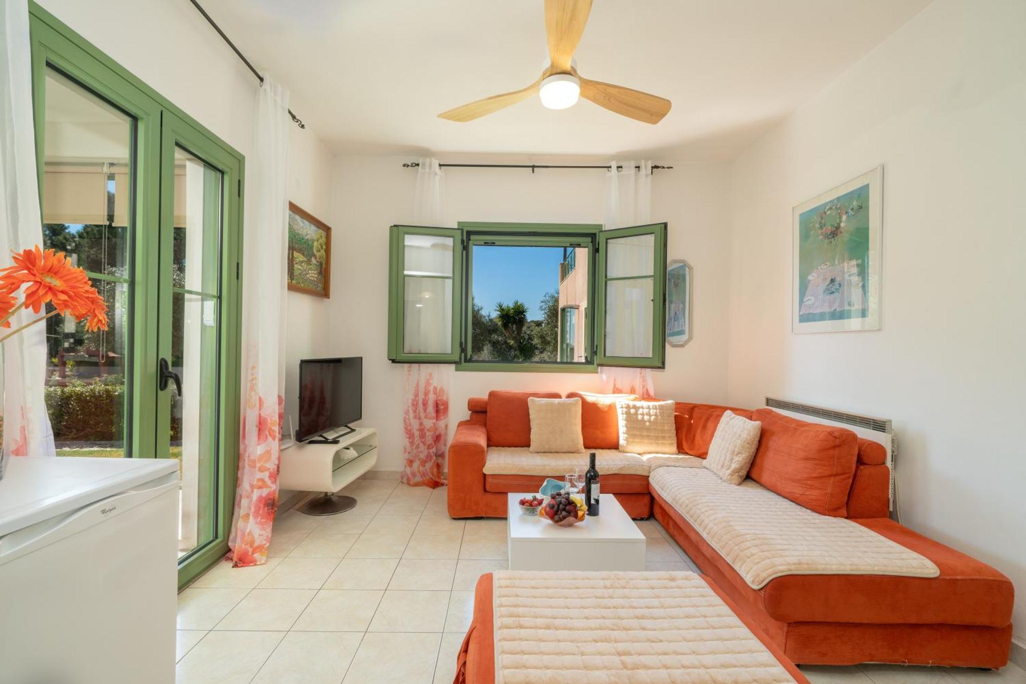 Monambeles Villas Свороната Екстериор снимка