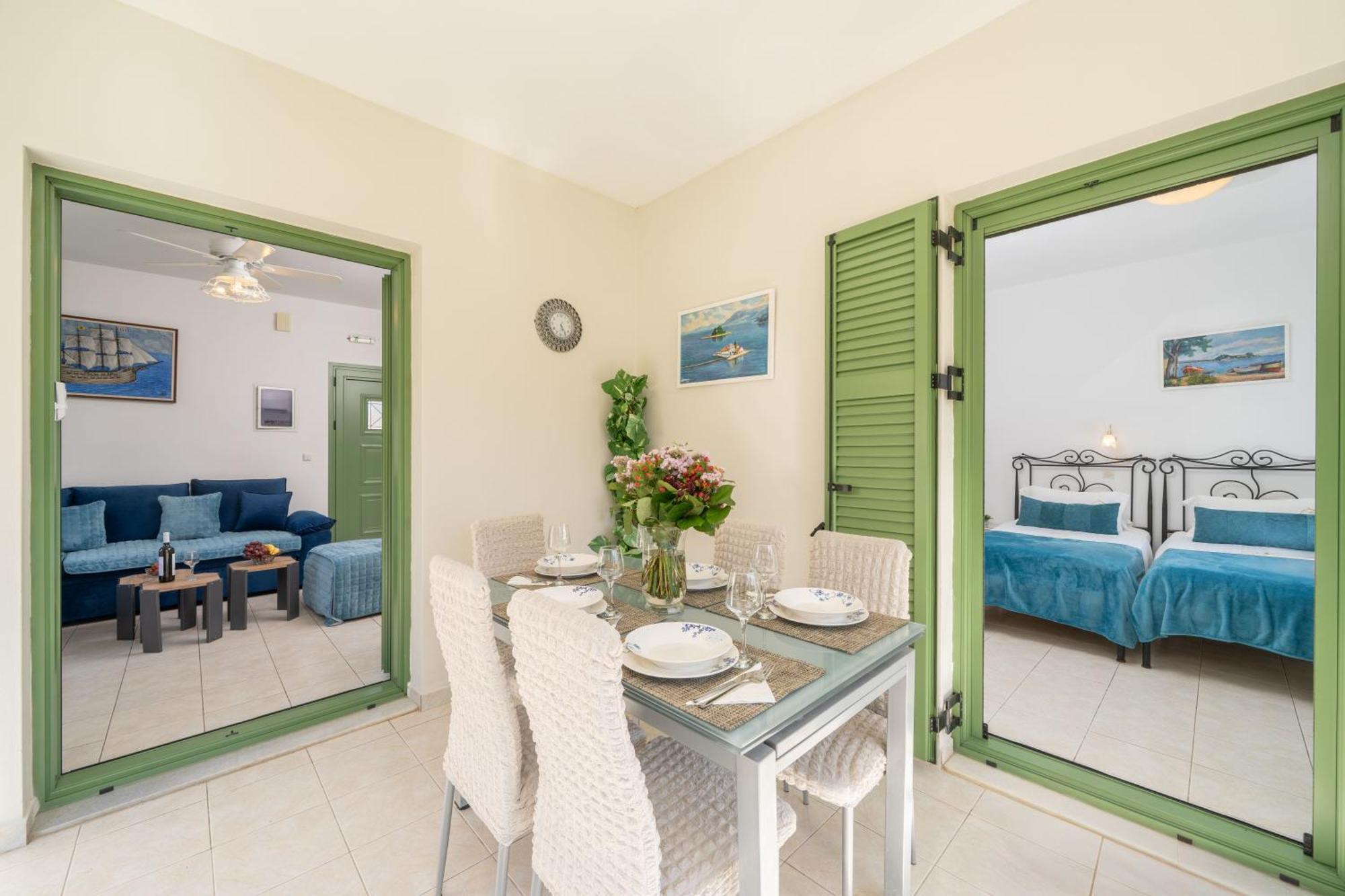 Monambeles Villas Свороната Екстериор снимка